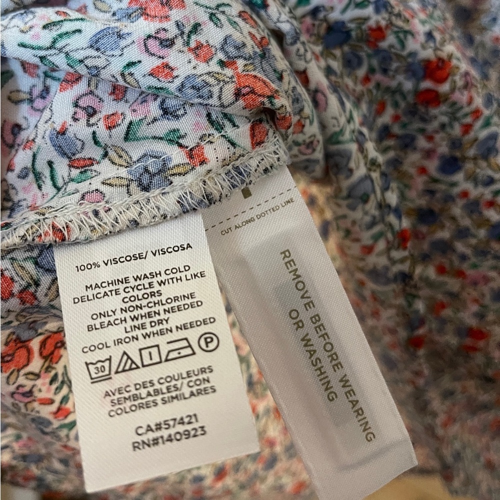 LOFT Petite Floral Smocked Waist Dress – Size 00P (NWT) - Picture 6 of 6